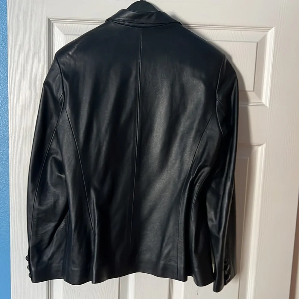 Bettina Rizzi Women’s Black Leather Jacket from Buenos Aires Roma - Picture 2 of 6